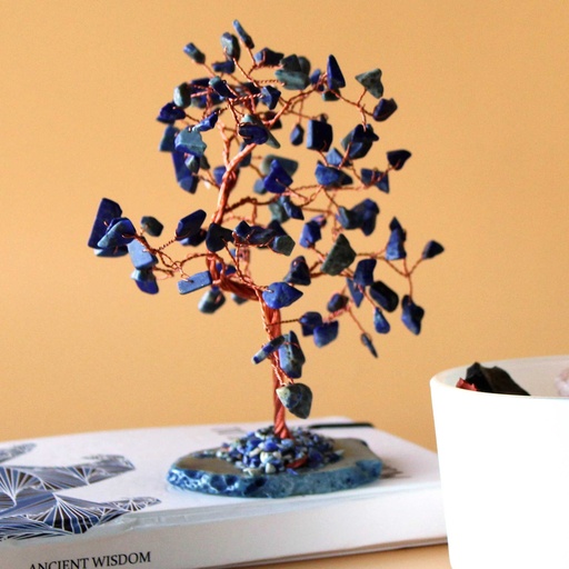 [AGemT-11] Großer Edelsteinbaum – Sodalith auf blauer Achatbasis (100 Steine)