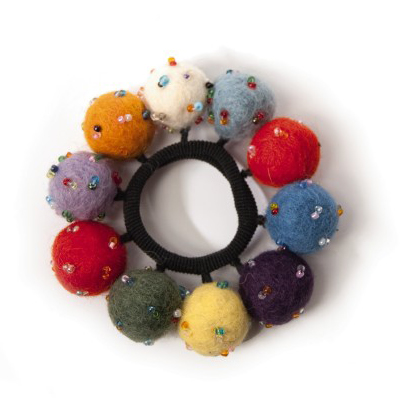 [132601] Haarband 'Perlenball' aus Filz, multicolor